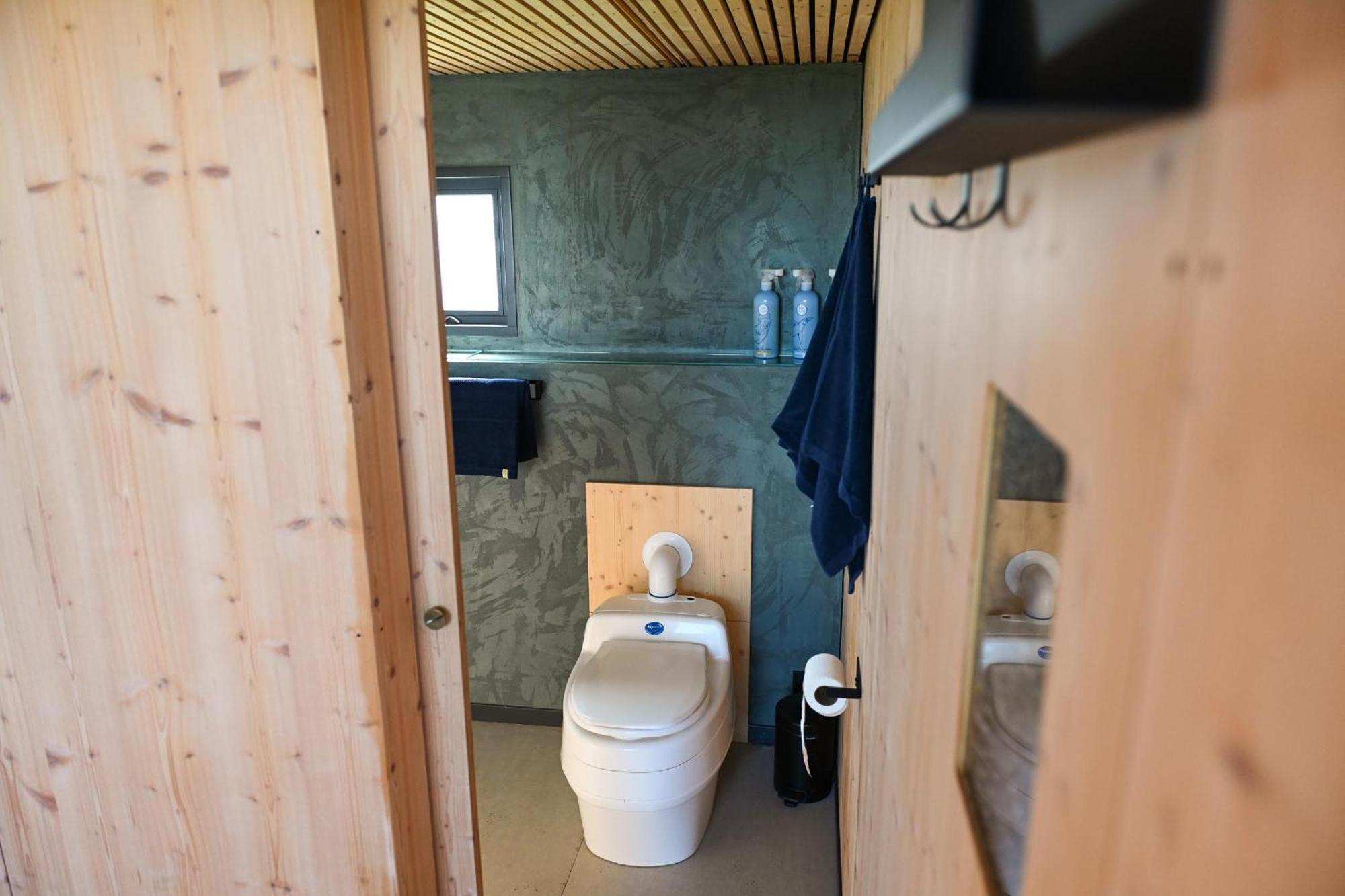 Tiny House Pioneer 18 Zur Meerseite - Green Tiny Village Harlesiel Carolinensiel Esterno foto